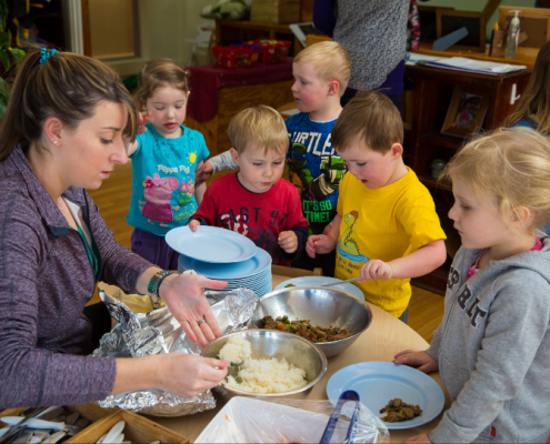 mealtimes at childcare; eating with kids